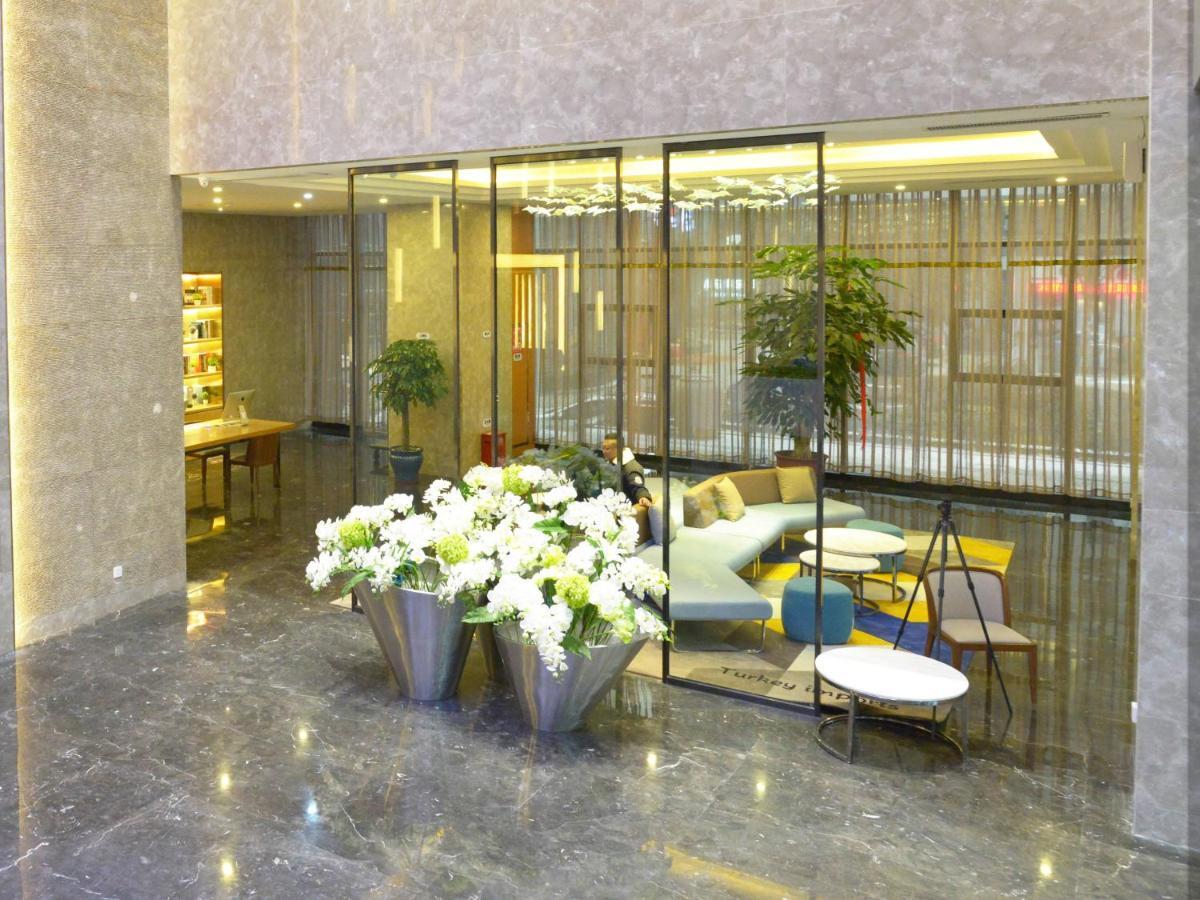 Holiday Inn Express - Jinan Exhibition Center, An Ihg Hotel Zewnętrze zdjęcie